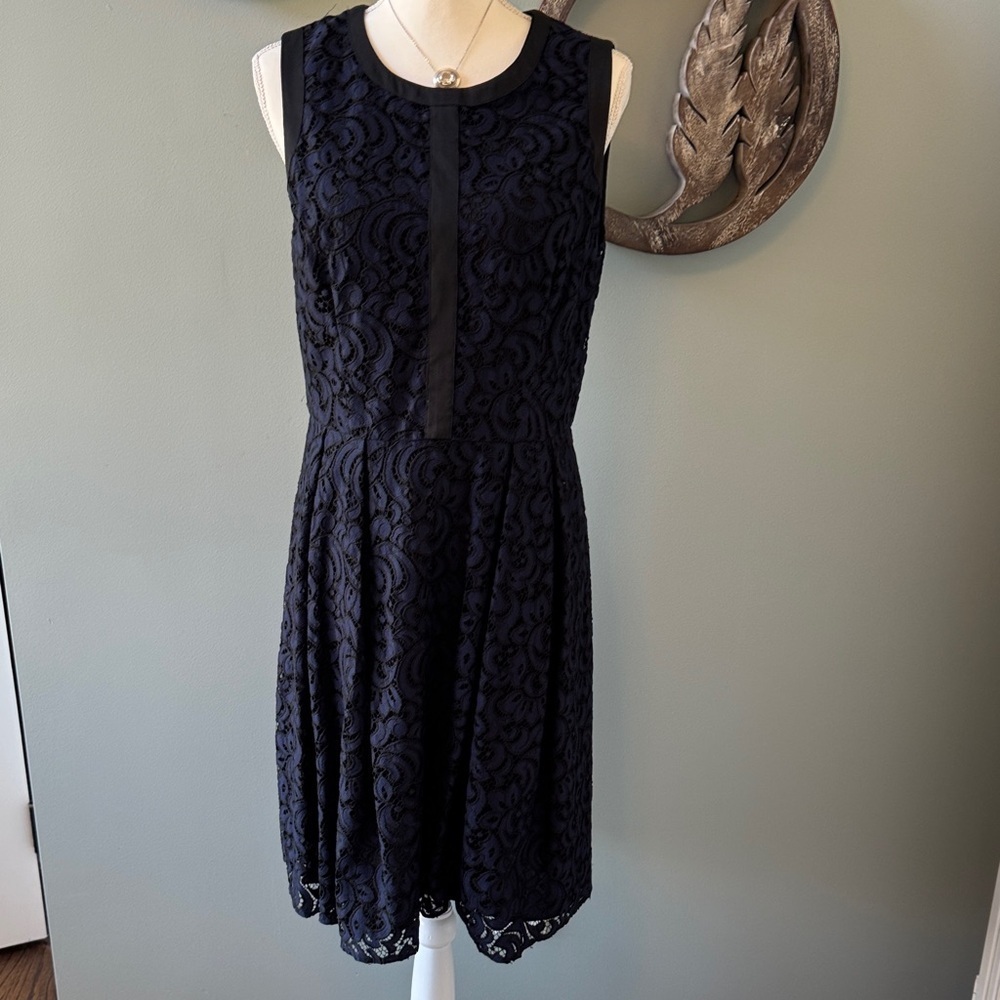 Tommy Hilfiger Navy & Black Lace Midi Dress size 12
